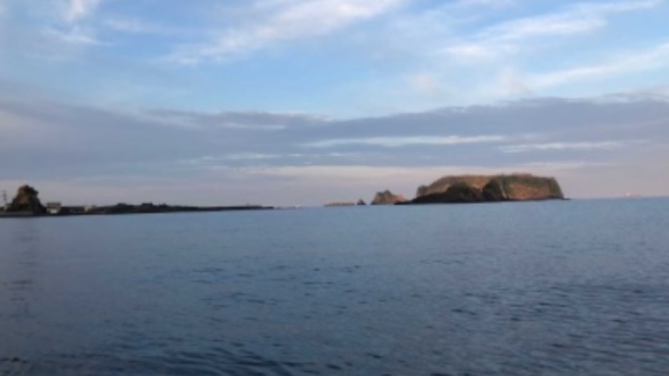 千葉県南房総鋸南でのカヤックフィッシング、釣り、浮島