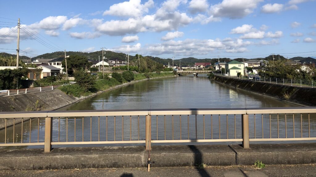 南房総の岡本川、ハゼ釣り、ウナギ釣りができます。