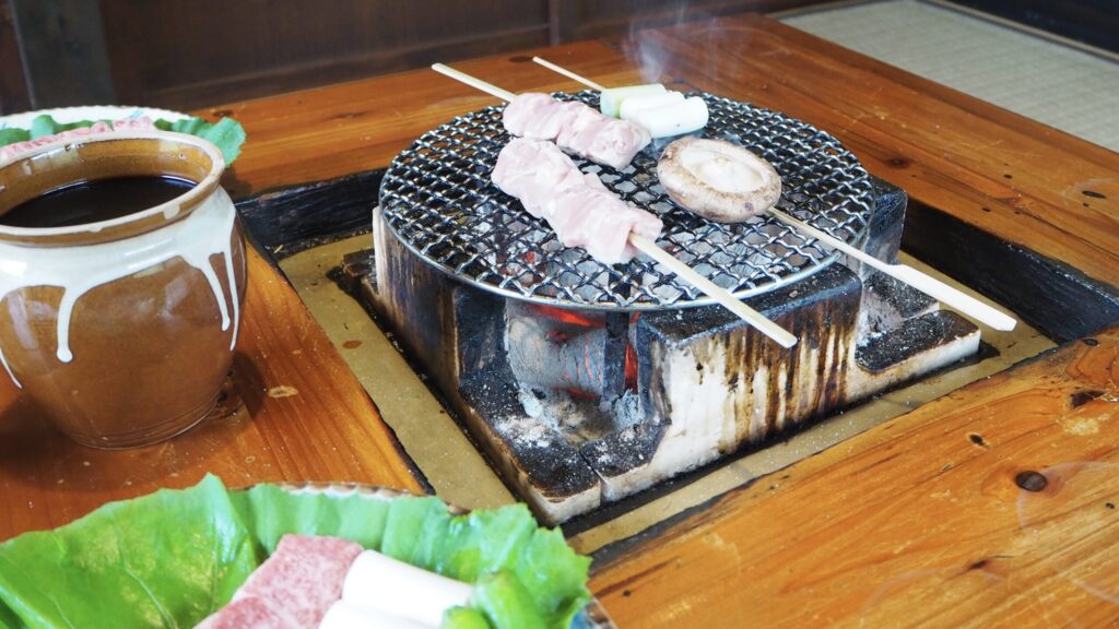 南房総の隠れ家的料理店、典膳の焼き物