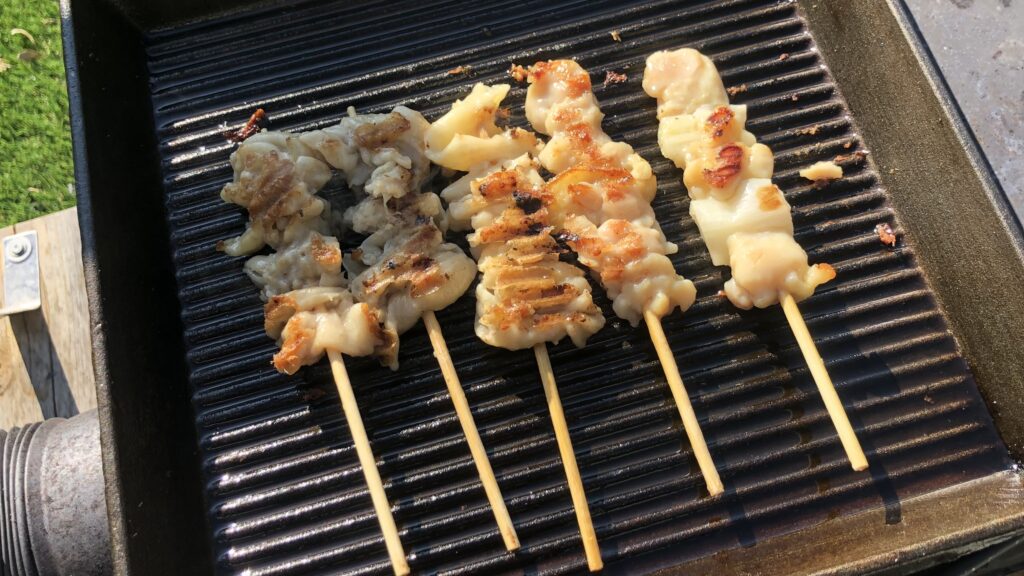 薪ストーブで焼き鳥