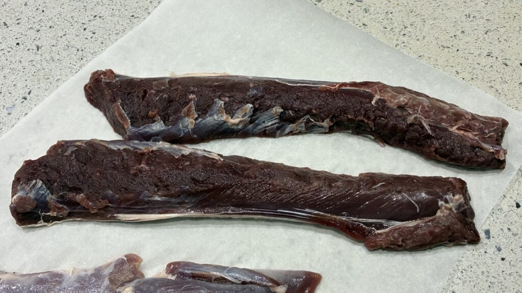 精肉したキョンの背ロース