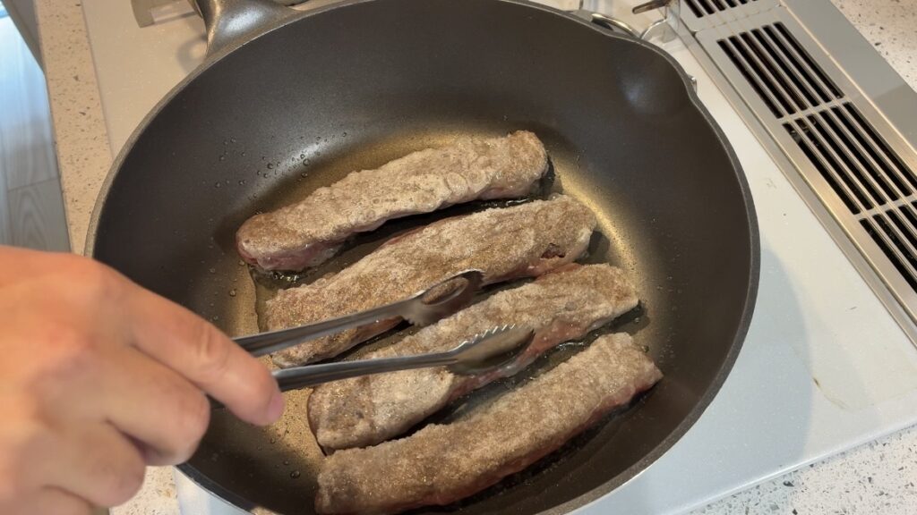 ジビエのキョン肉を使ってソーセージ作り